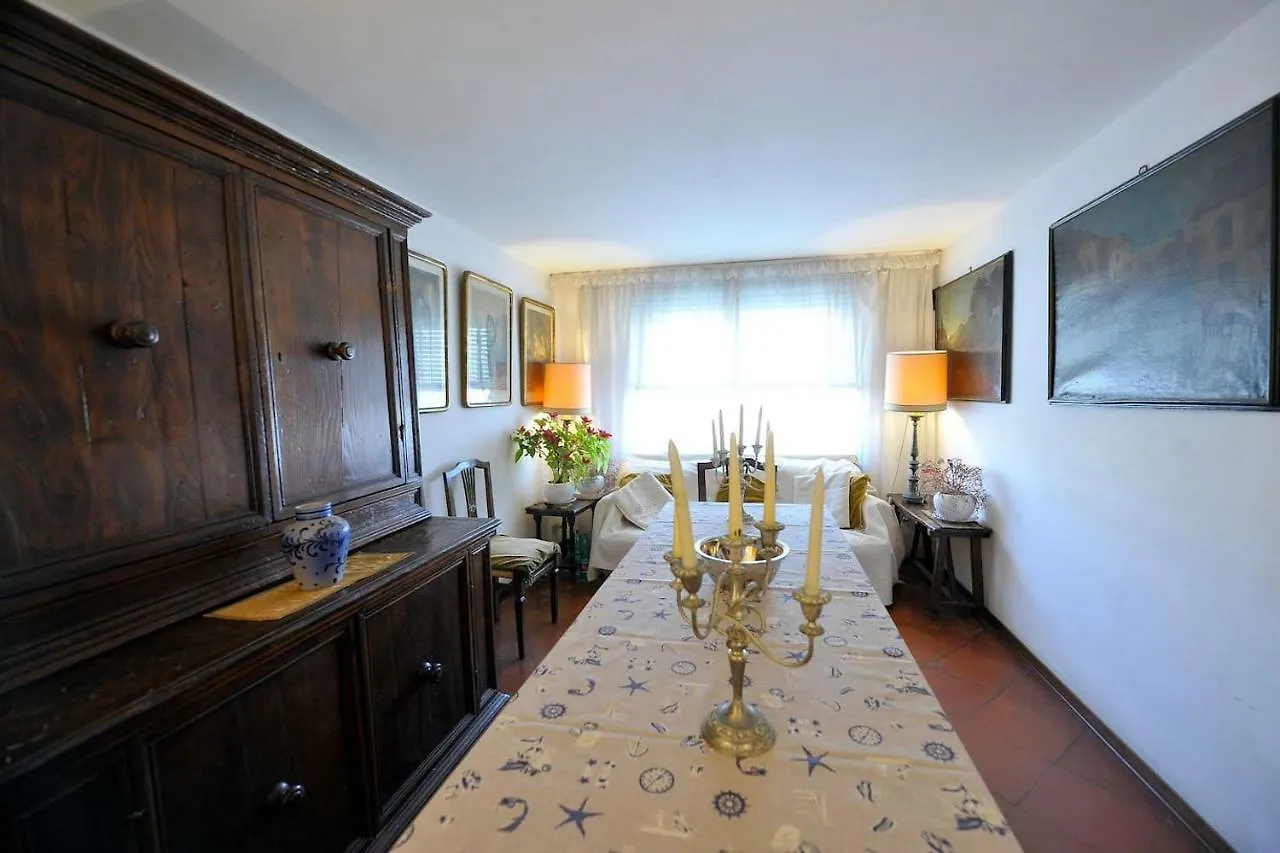 Lovely Apartment On The Sea Side Viareggio